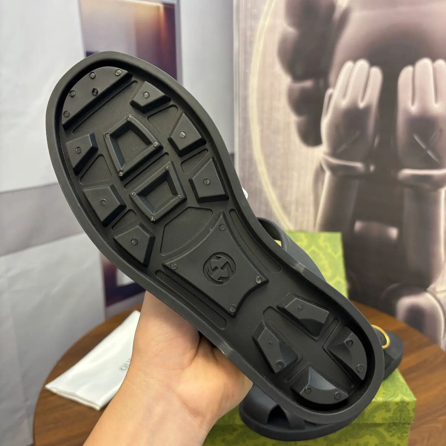 Men's shoes 260💰 [Gucci] Counter quality, top-quality original goods, real photos! Original TPU material, fine workmanship, comfortable; genuine 1:1 replica Size: 36 ~ 46 Half drag: 38 ~ 45